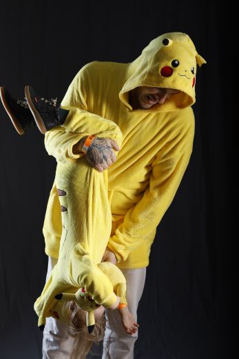 loue pikachu (2).JPG
